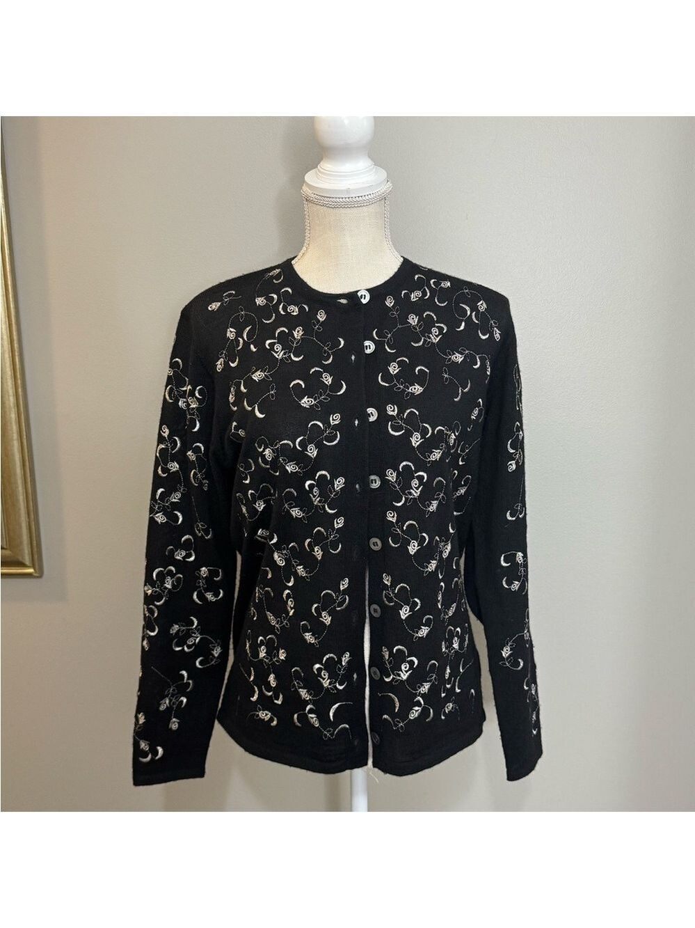 Women's Vintage 90's Pendleton Acrylic Wool Blend Cardigan Sweater. Size M